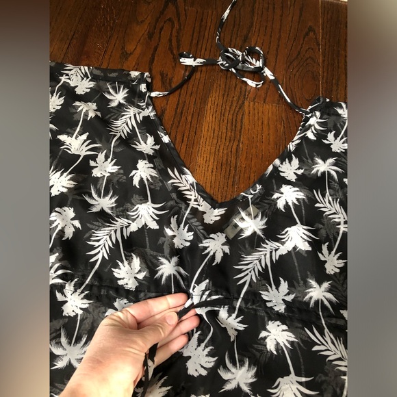 Miken Swim Women’s XS Black/White Sheer Kimono V-Neck Palm Tree Swim Cover-Up - Picture 4 of 9
